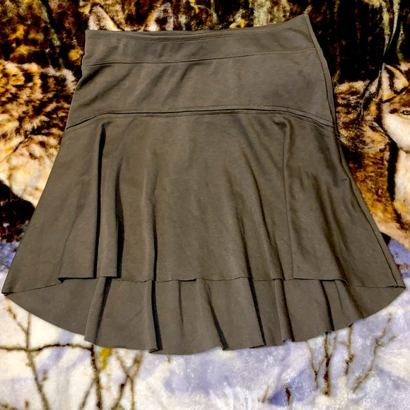 Simply Vera by Vera Wang Olive High Low Skirt Sz M - Picture 2 of 15